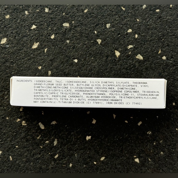 V KOSMETIK Eyeshadow Primer - Picture 6 of 6